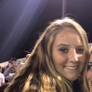 Meet your Posher, Madison